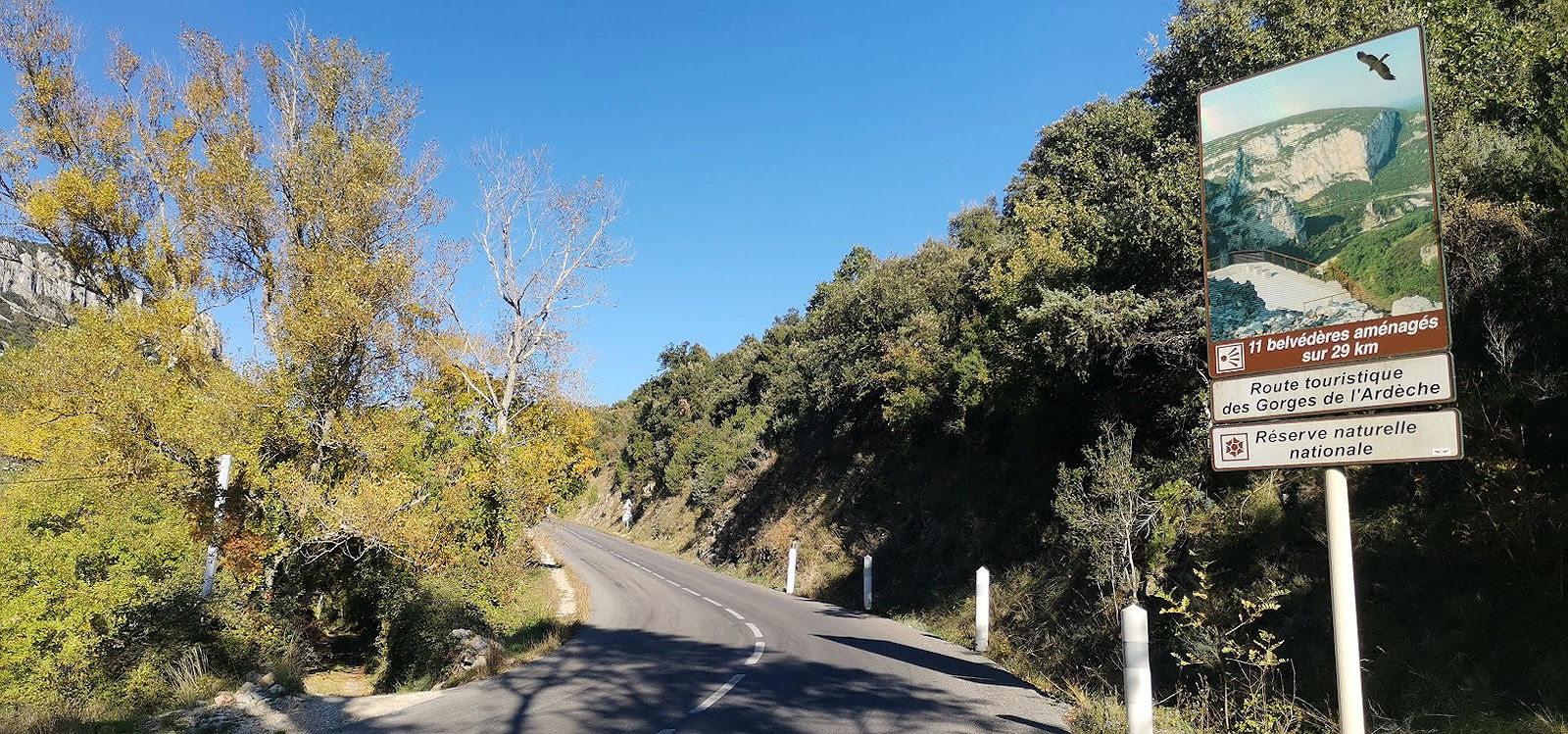Début de la montée à Serre de Tour