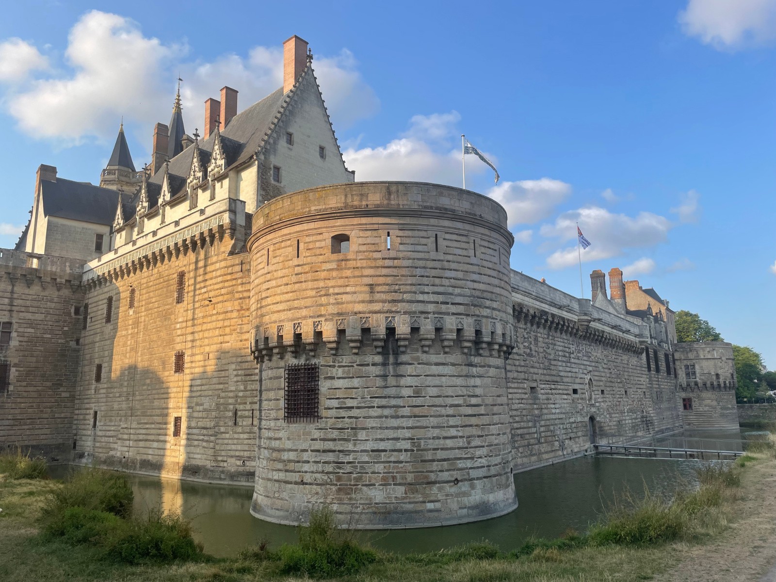 #3 Chtite visite rapide du Château des Ducs de Bretagne avant de me taper un restau ! Chtite visite rapide du Château des Ducs de Bretagne avant de me taper un restau !