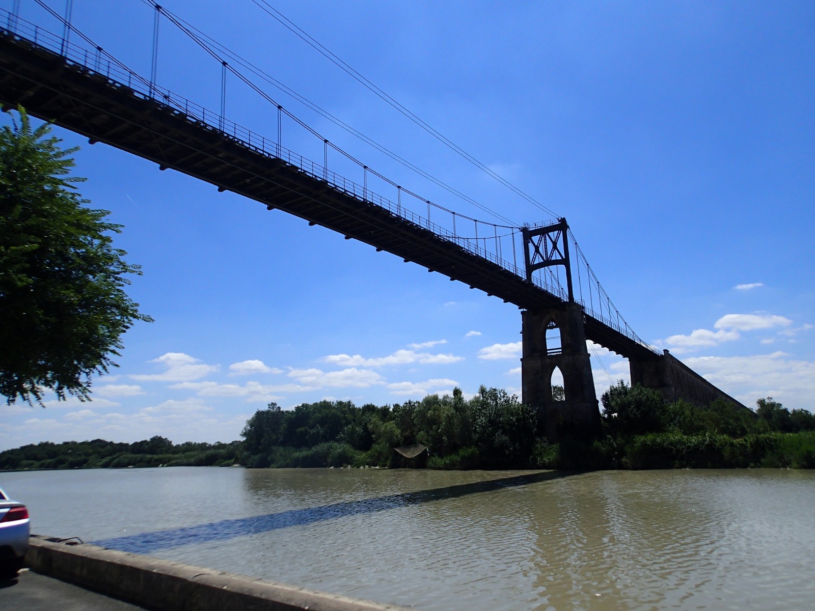 #3 Le viaduc de Martrou sur la Charente. Le viaduc de Martrou sur la Charente.