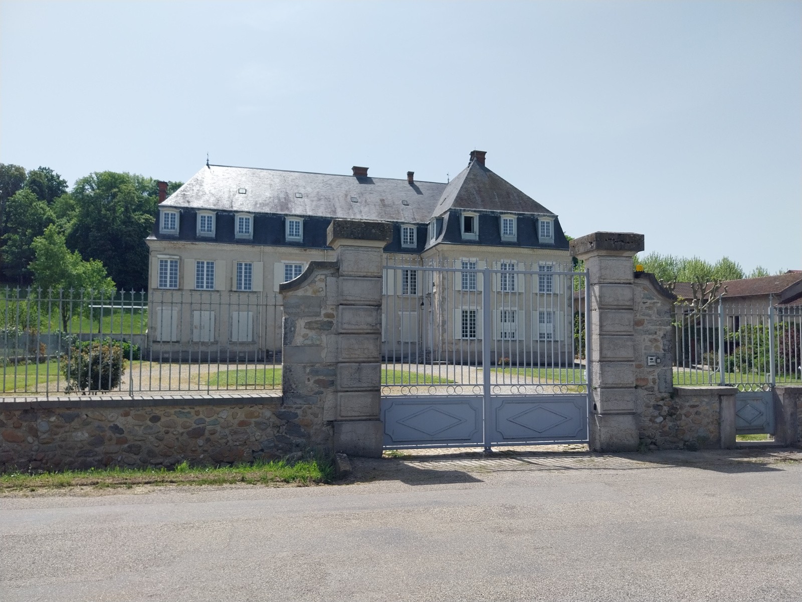 #1 Château de Marlieu Château de Marlieu