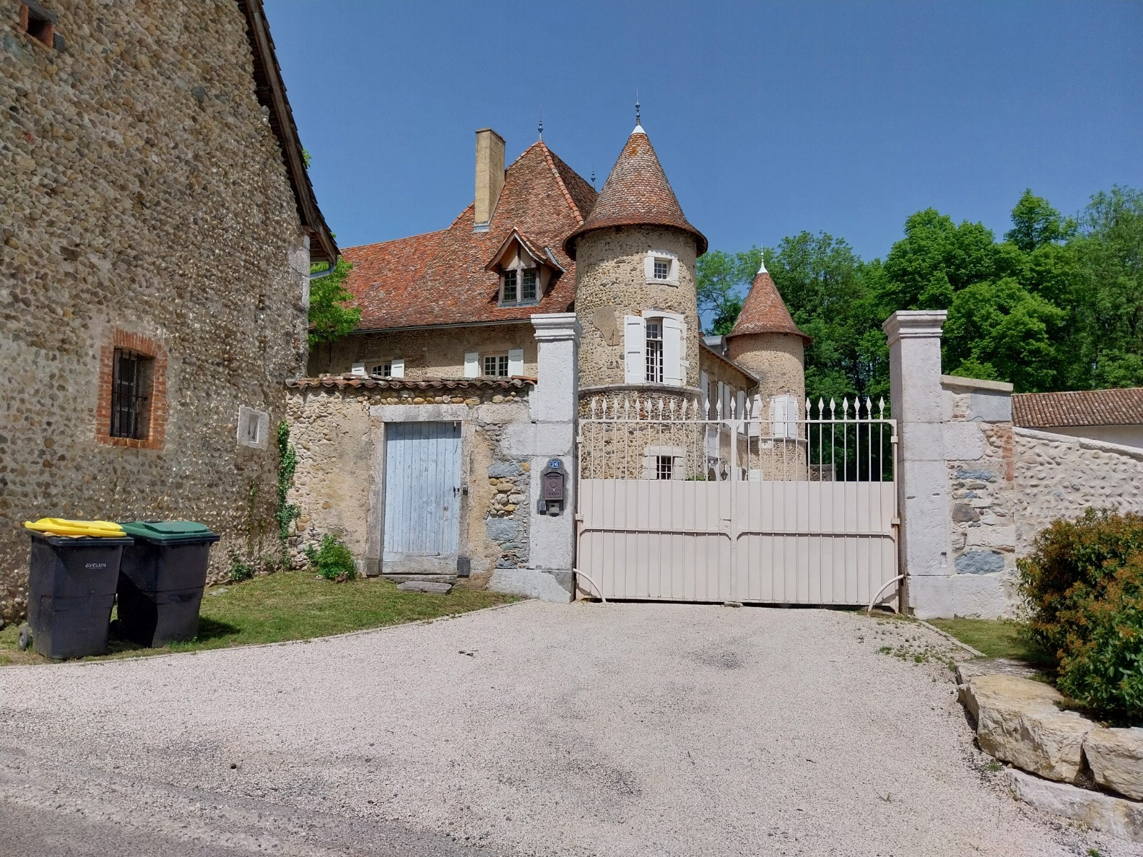 #2 Château de Vérel Château de Vérel
