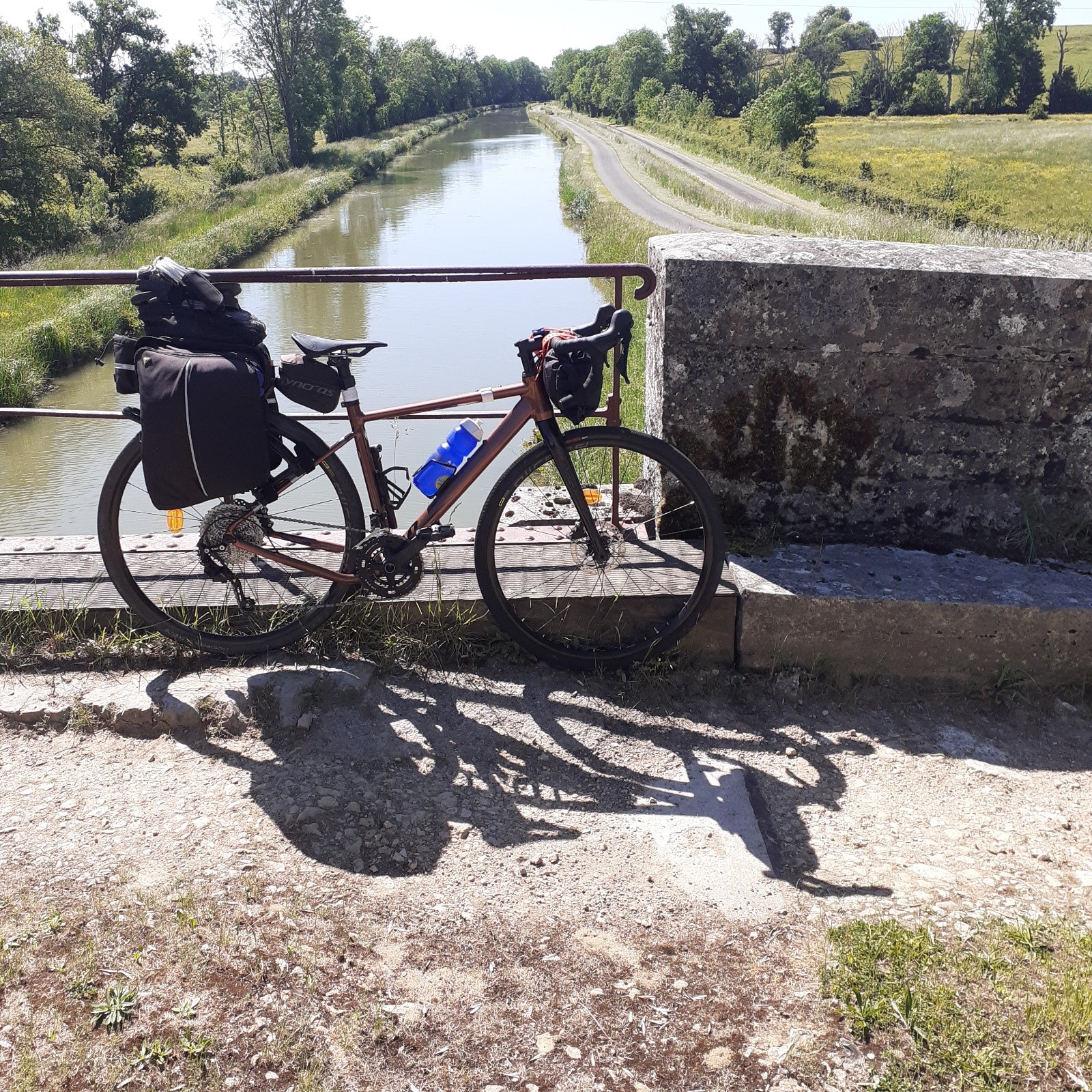 #11 Canal du Nivernais Canal du Nivernais