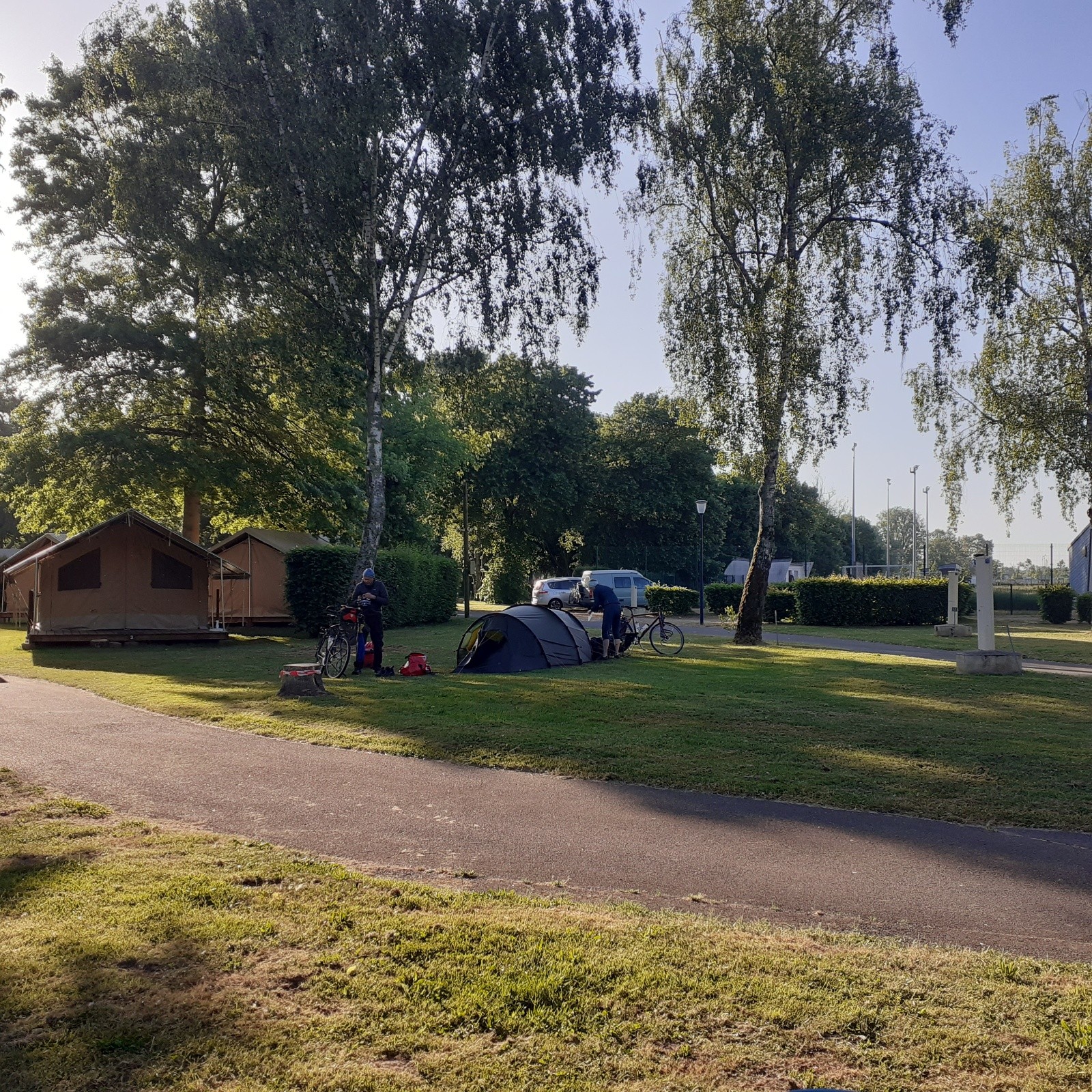 #10 Camping de Decize, carrefour de nombreuses routes cyclotouristes Camping de Decize, carrefour de nombreuses routes cyclotouristes