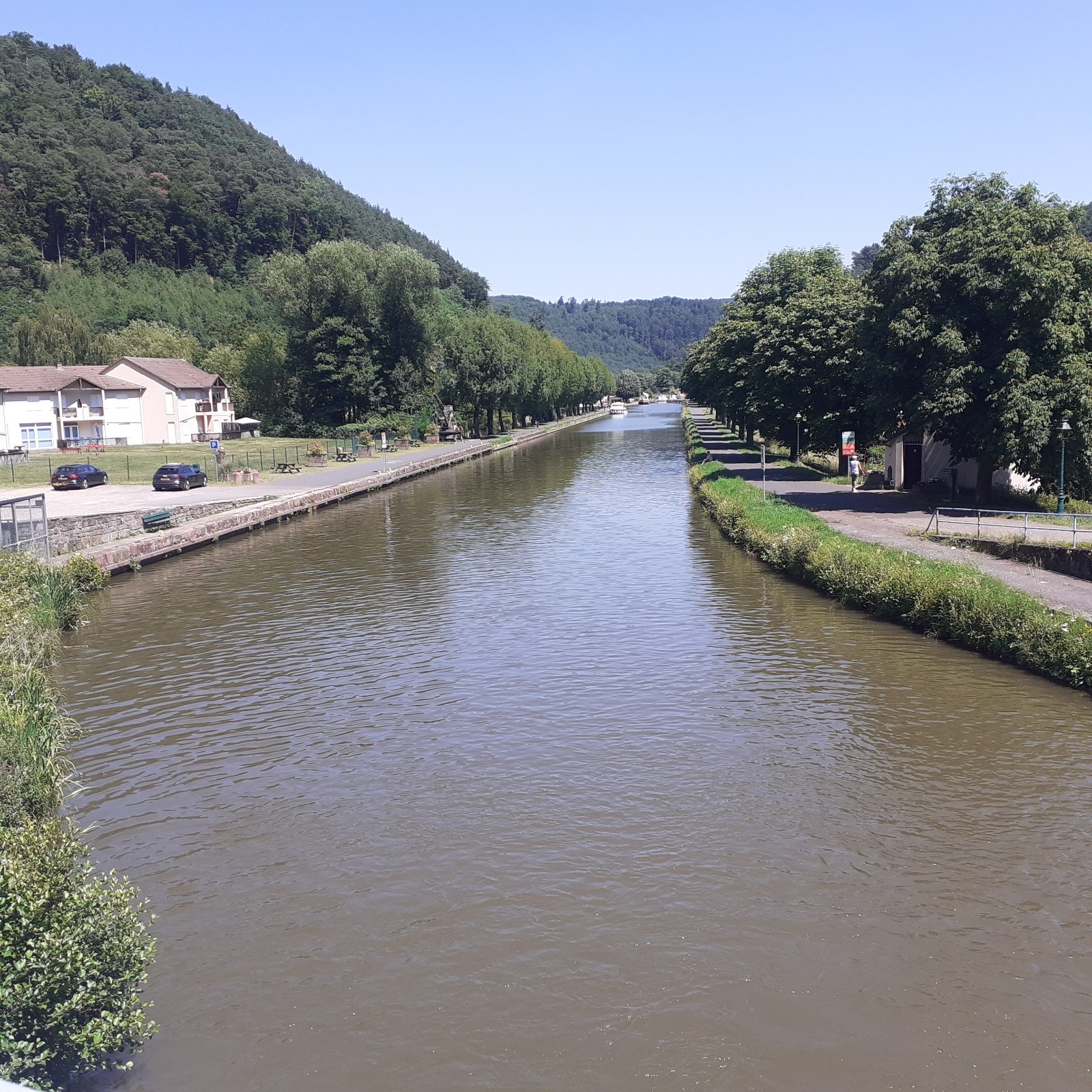 #7 J2, canal de la Marne au Rhin et sa voie verte J2, canal de la Marne au Rhin et sa voie verte