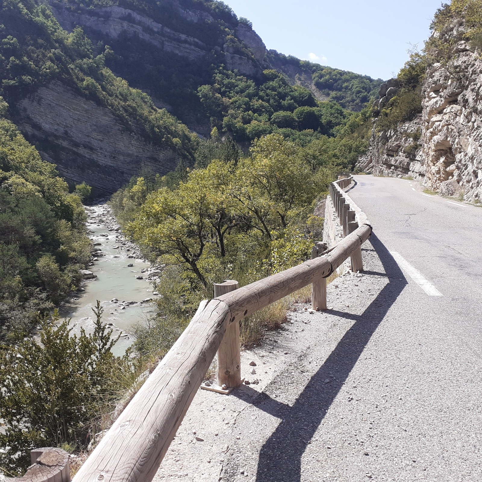 #23 J3, route et gorges de la Méouge J3, route et gorges de la Méouge