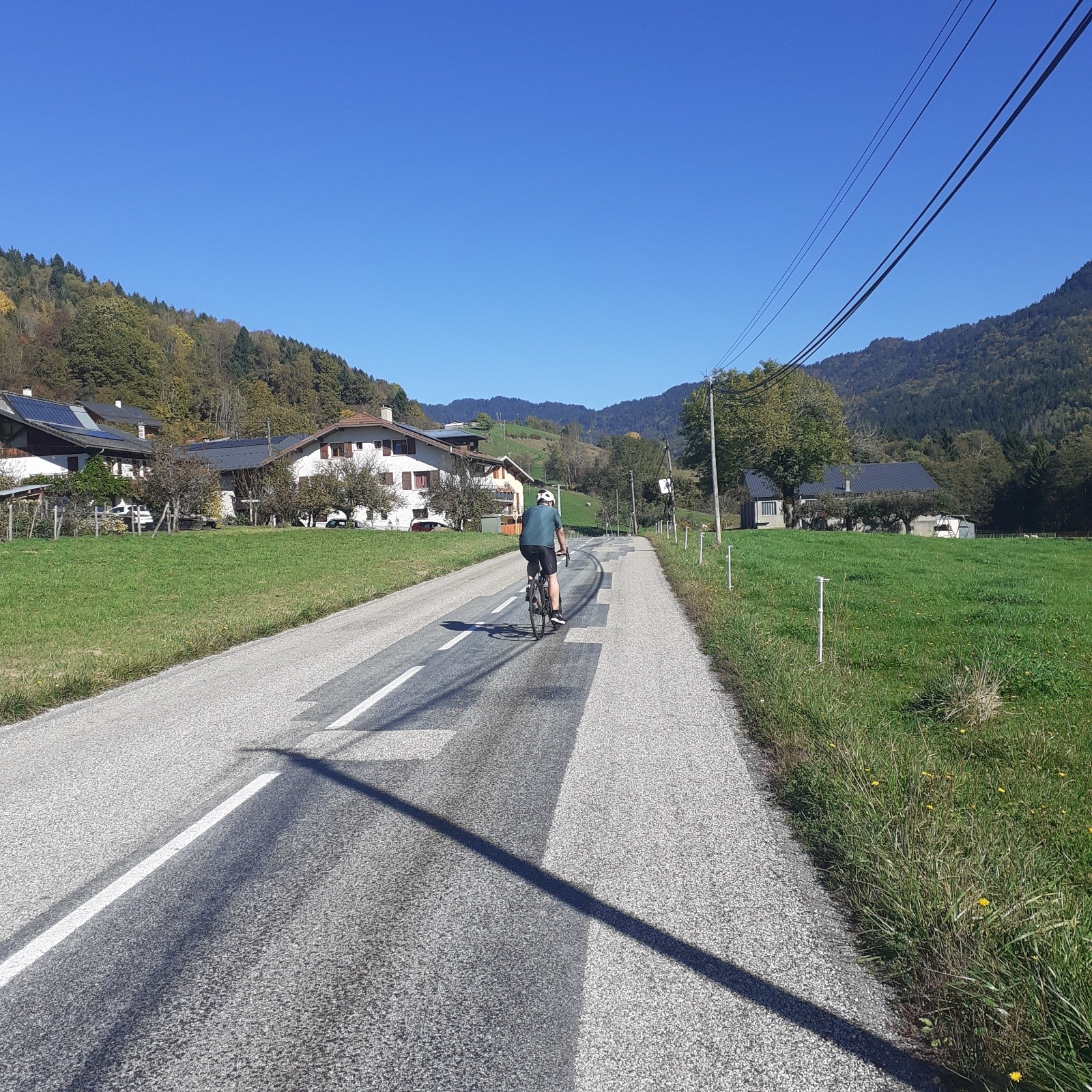#2 Dans la vallée des Huiles, bien parcourue ce jour Dans la vallée des Huiles, bien parcourue ce jour