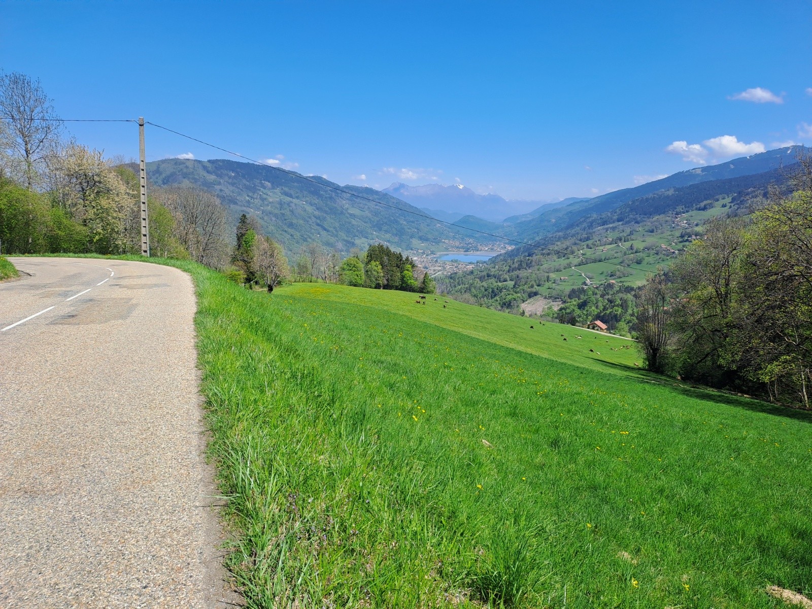 Toujours belle la route du Barrioz à St Pierre D'Allevard&nbsp;