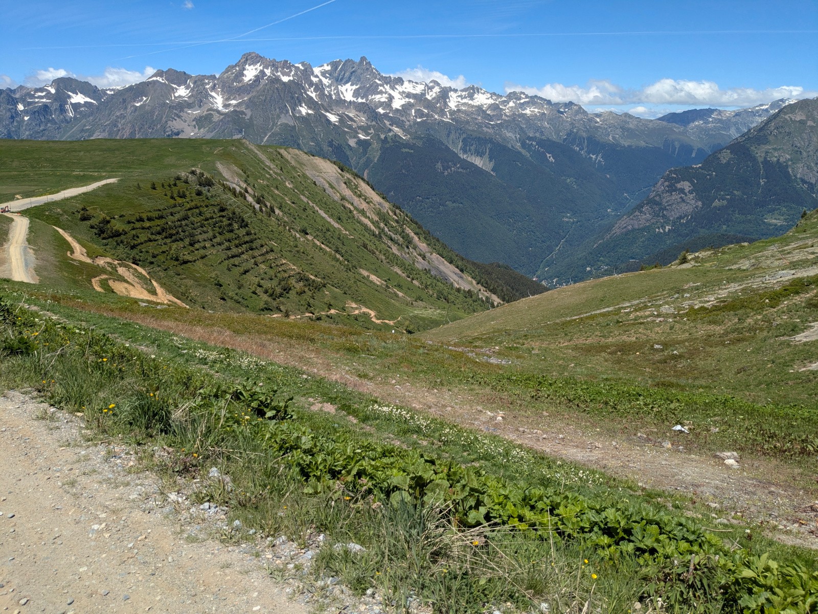 Au col de Poutran, le Grand Pic de Belledonne.&nbsp;
