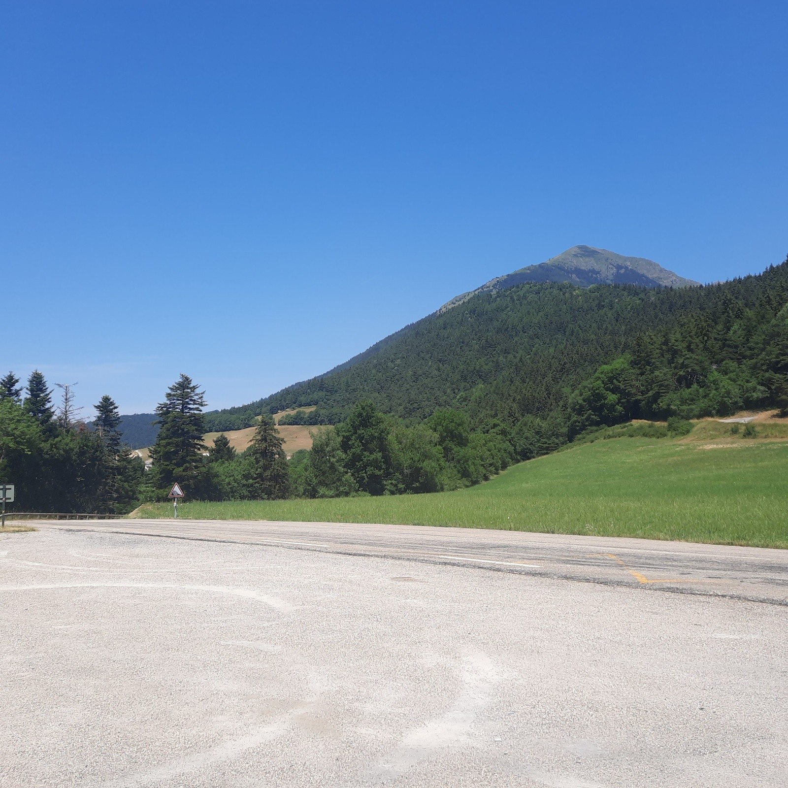 #5 Au col de Malissol, avant de descendre Au col de Malissol, avant de descendre