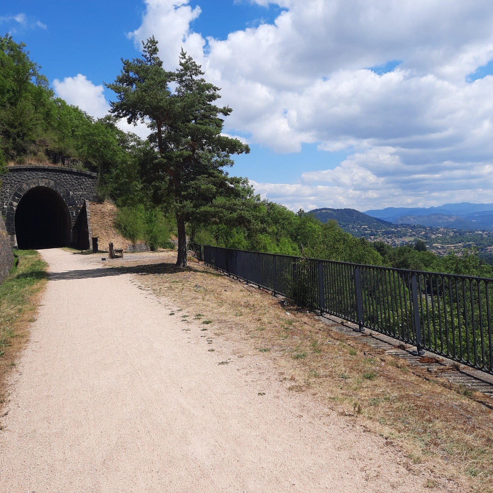 J7 tunnel sur la Via Velay&nbsp;