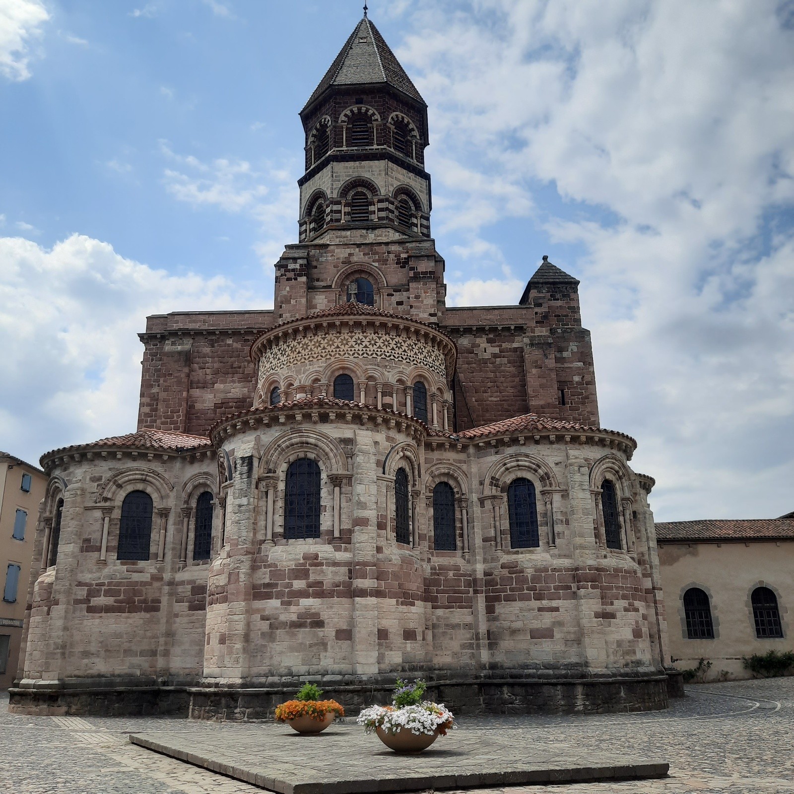 J5 Brioude, la Basilique