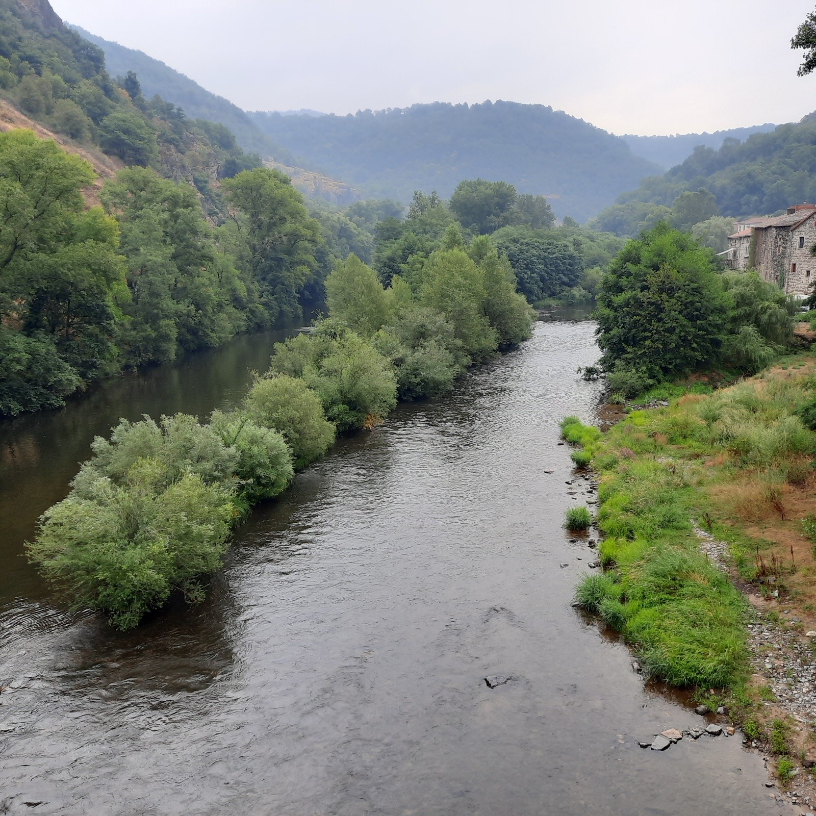 J6 l'Allier à St Julien des Chazes