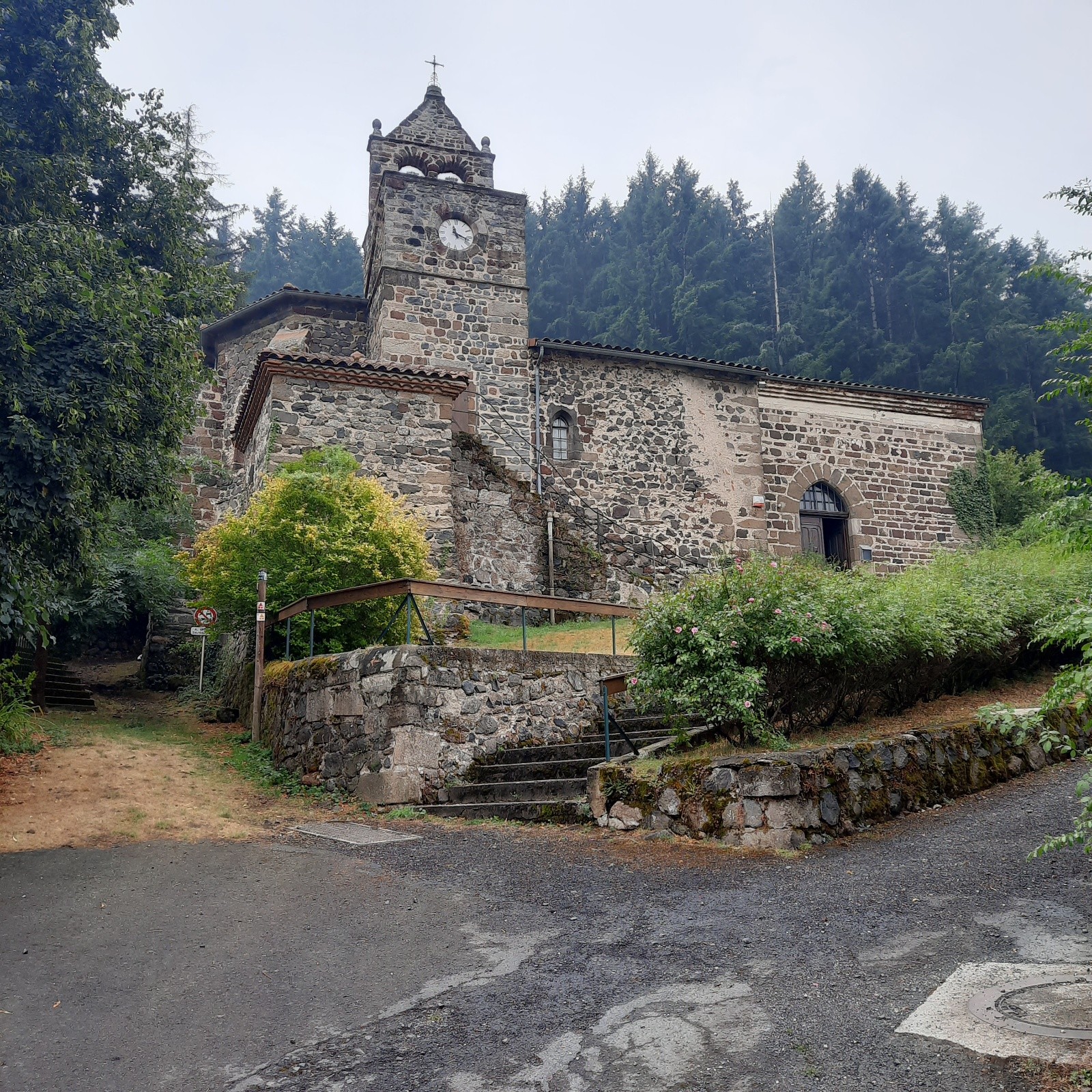 J6 St Julien des Chazes