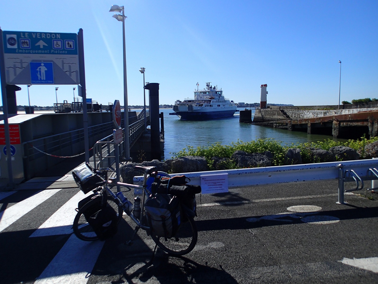 #4 Embarquement à Royan pour la pointe de Grave. Embarquement à Royan pour la pointe de Grave.