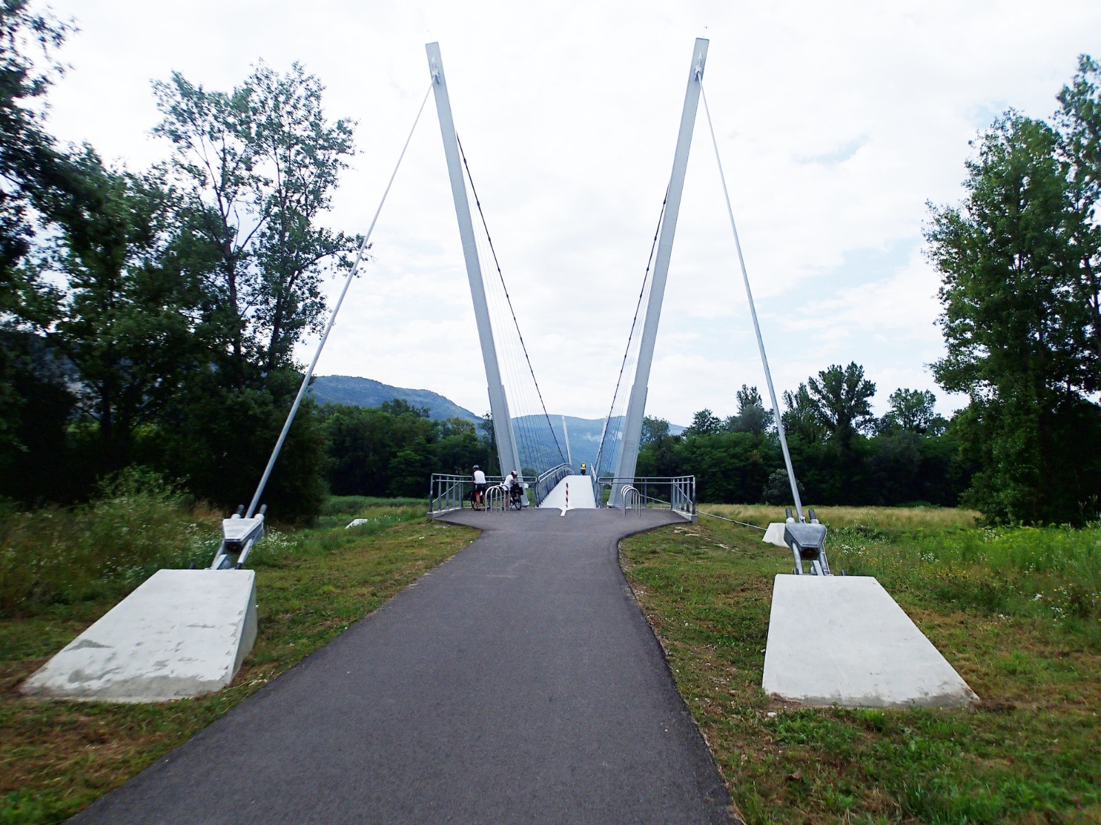 #6 ... et aussi une passerelle toute neuve ! ... et aussi une passerelle toute neuve !