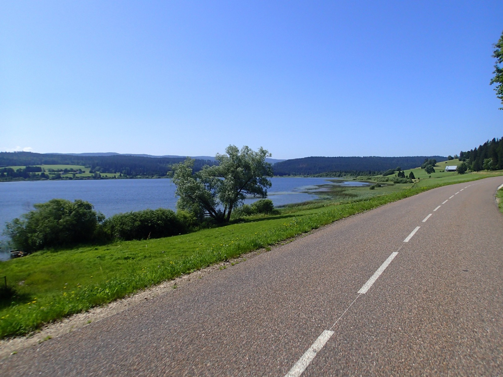 #11 Je longe le lac St Point vers le sud... Je longe le lac St Point vers le sud...