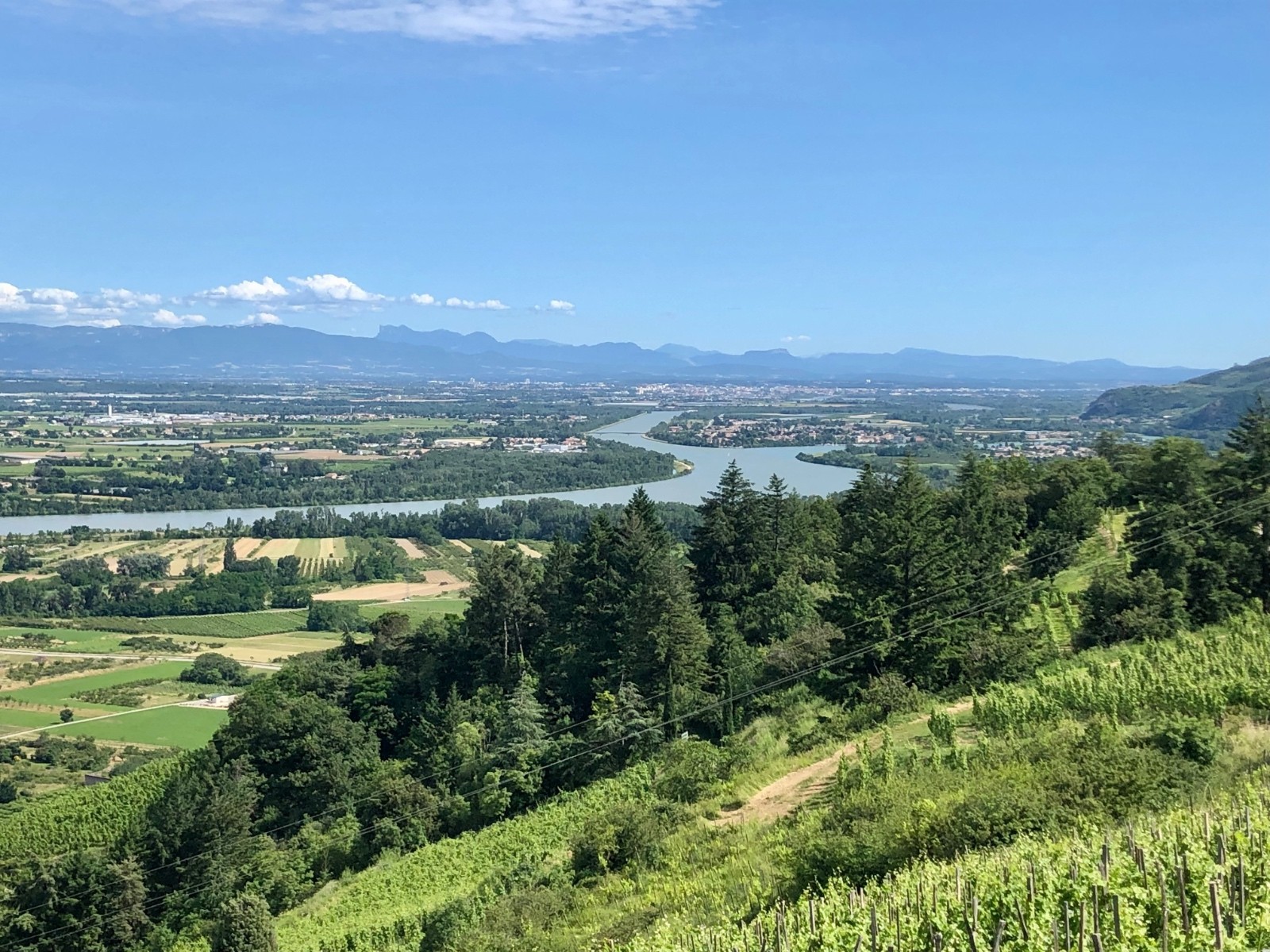 Le Rhône sur les coteaux du st Joseph 