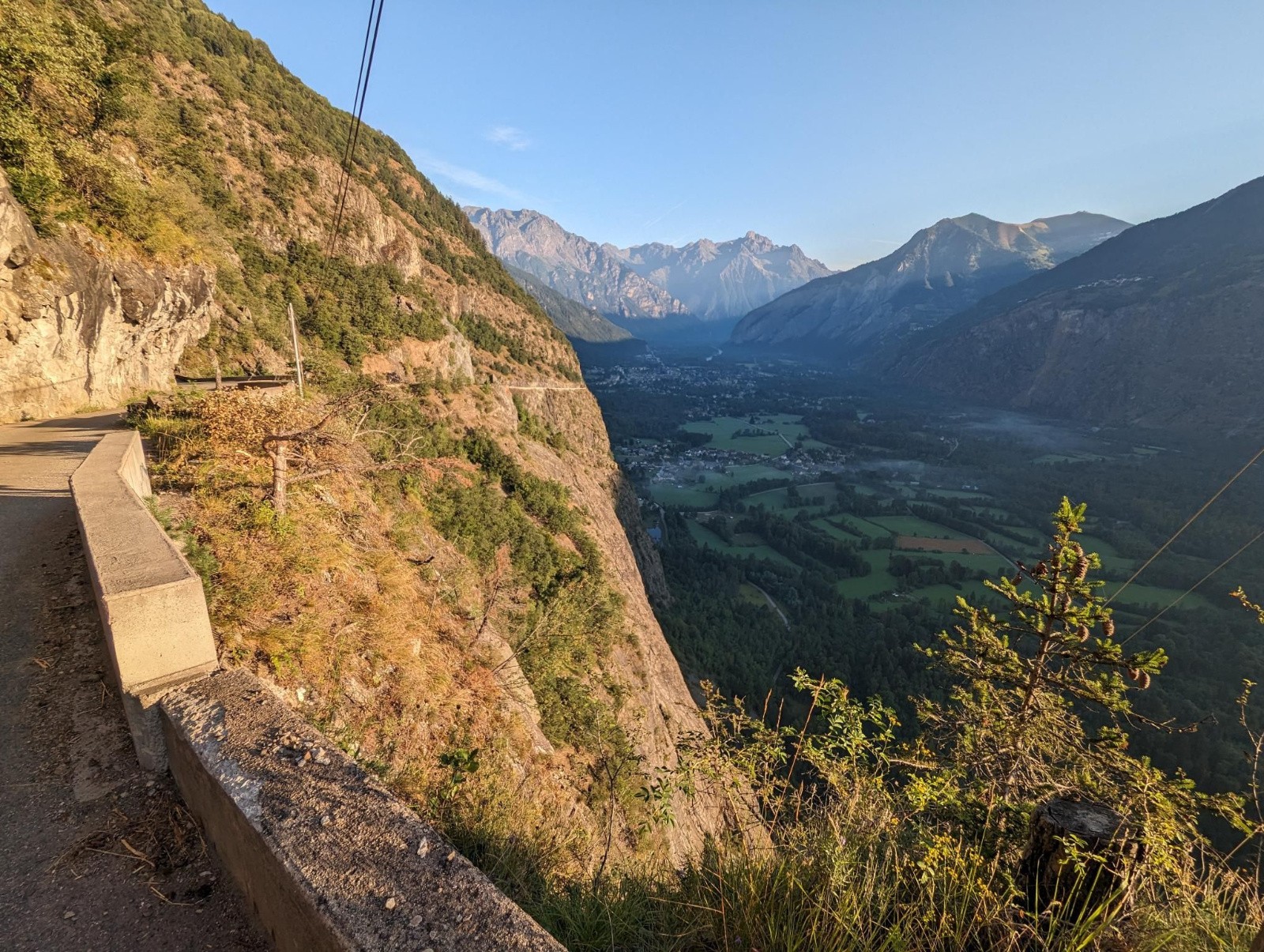 #3 Descente par la route vertigineuse Descente par la route vertigineuse